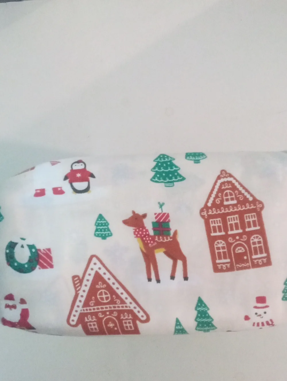 Wondershop White Sheet Set with Green & Red Holiday Motifs Queen NWT $59 Target